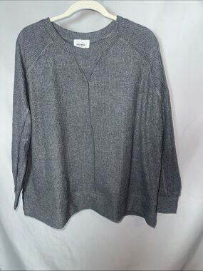 Andree by unit Gray Ribbed Crewneck Sweater